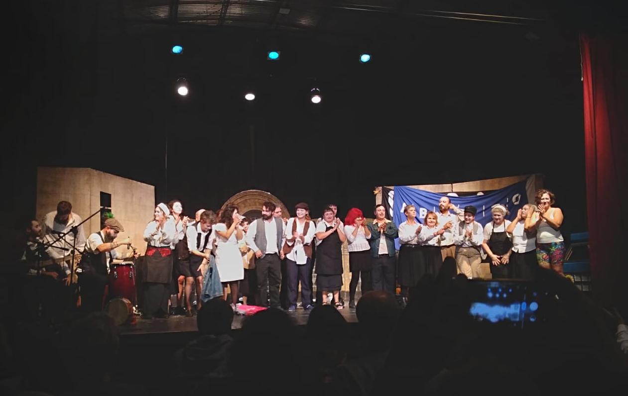 Teatro comunitario Sin Telón